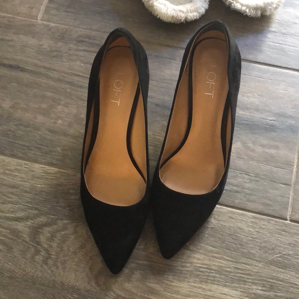 Black heel